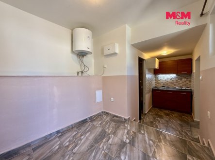 Pronájem bytu, 1+kk, 22 m²