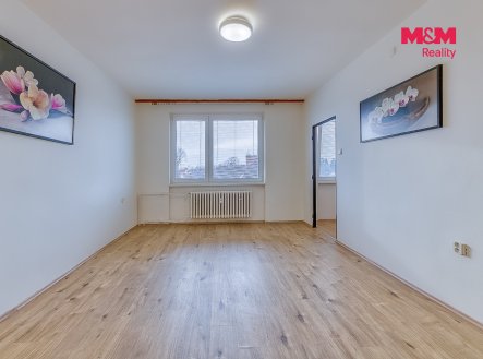 Pronájem bytu, 1+1, 38 m²