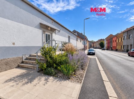 Pronájem bytu, 2+kk, 38 m²