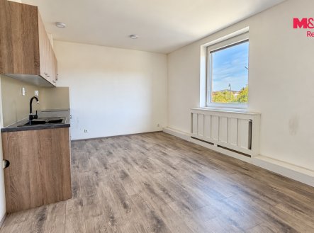 Pronájem bytu, 2+kk, 38 m²