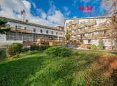Prodej hotel, 2 200 m²