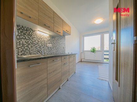 Prodej hotel, 2 200 m²