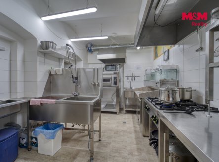 Pronájem obchodní prostory, 100 m²