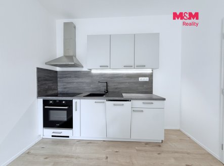 Pronájem bytu, 1+kk, 26 m²
