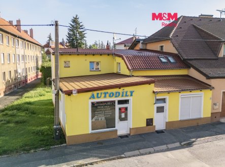 Prodej obchodní prostory, 98 m²