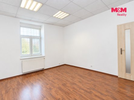 Pronájem kanceláře, 56 m²