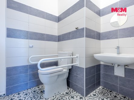 Pronájem obchodní prostory, 108 m²