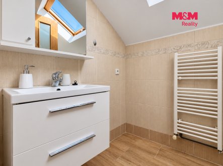 Pronájem bytu, 3+kk, 75 m²