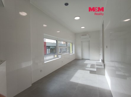 Pronájem obchodní prostory, 25 m²