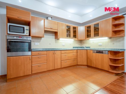 Pronájem bytu, 3+kk, 79 m²
