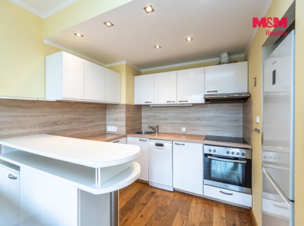 Pronájem bytu, 2+kk, 48 m²