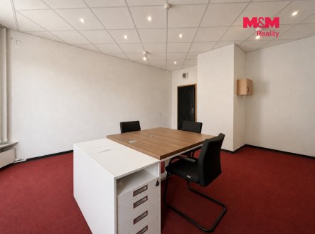 Pronájem obchodní prostory, 28 m²