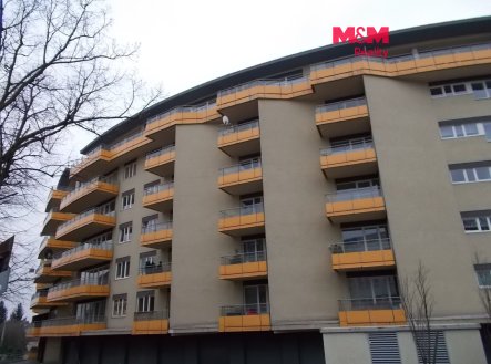Pronájem bytu, 4+kk, 90 m²