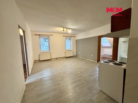 Pronájem bytu, 3+kk, 60 m²