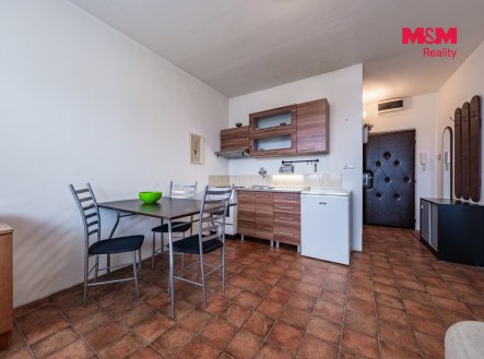 Prodej bytu, 1+1, 37 m²