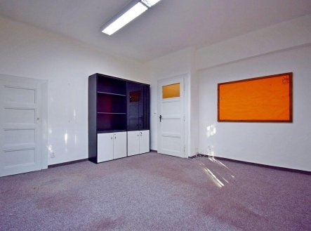 Pronájem kanceláře, 60 m²