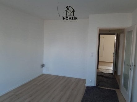Pronájem bytu, 2+kk, 42 m²