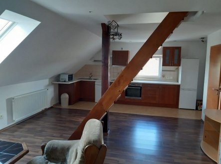 Pronájem bytu, 3+kk, 75 m²