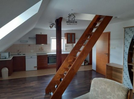 Pronájem bytu, 3+kk, 75 m²