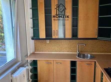 Pronájem bytu, 3+1, 70 m²