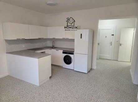 Pronájem bytu, 2+kk, 40 m²