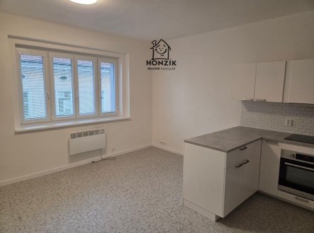 Pronájem bytu, 2+kk, 40 m²