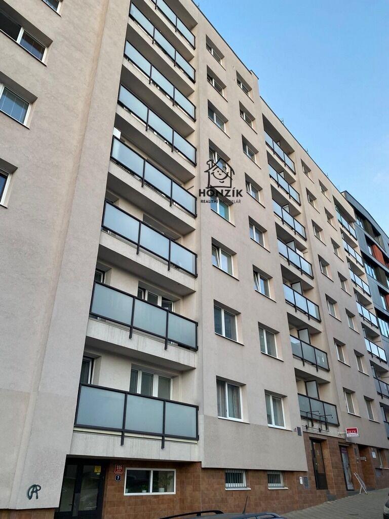 Byt 1+kk s lodžií, 43 + 3 m2, Praha 4 Nusle, ul. Dačíckého