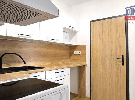 Prodej bytu, 1+1, 27 m²