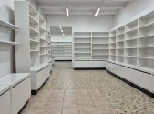 Pronájem obchodní prostory, 212 m²