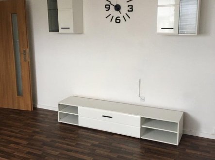 164012339 (1).jpg | Pronájem bytu, 2+kk, 42 m²
