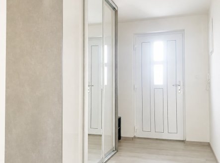 Pronájem bytu, 2+kk, 59 m²