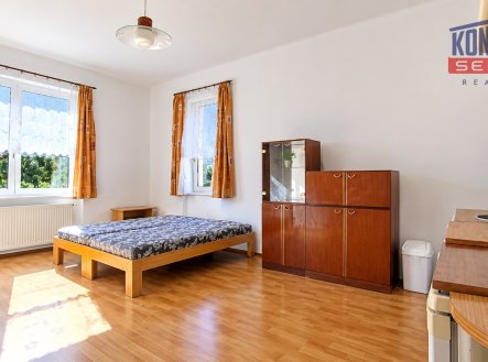 Pronájem bytu, 1+kk, 30 m²
