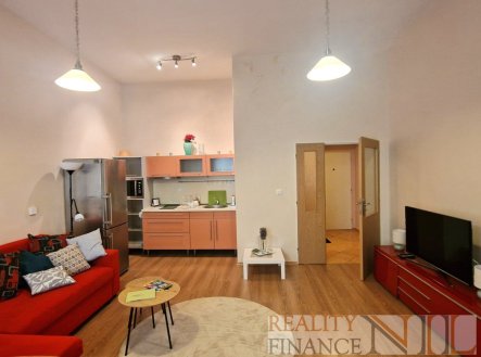 Pronájem bytu, 2+kk, 64 m²