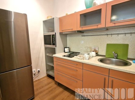 Pronájem bytu, 2+kk, 64 m²