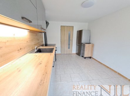 Pronájem domu/vily, 80 m²
