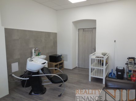Pronájem komerčního objektu, jiný, 15 m²