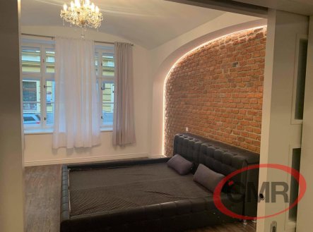 Pronájem bytu, 2+kk, 43 m²