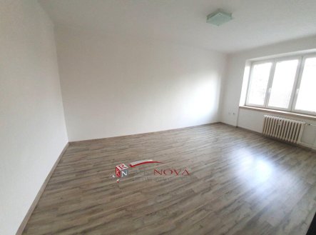 Pronájem bytu, 1+1, 40 m²