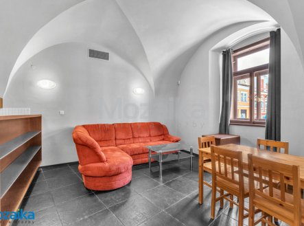 Pronájem bytu, 2+kk, 80 m²