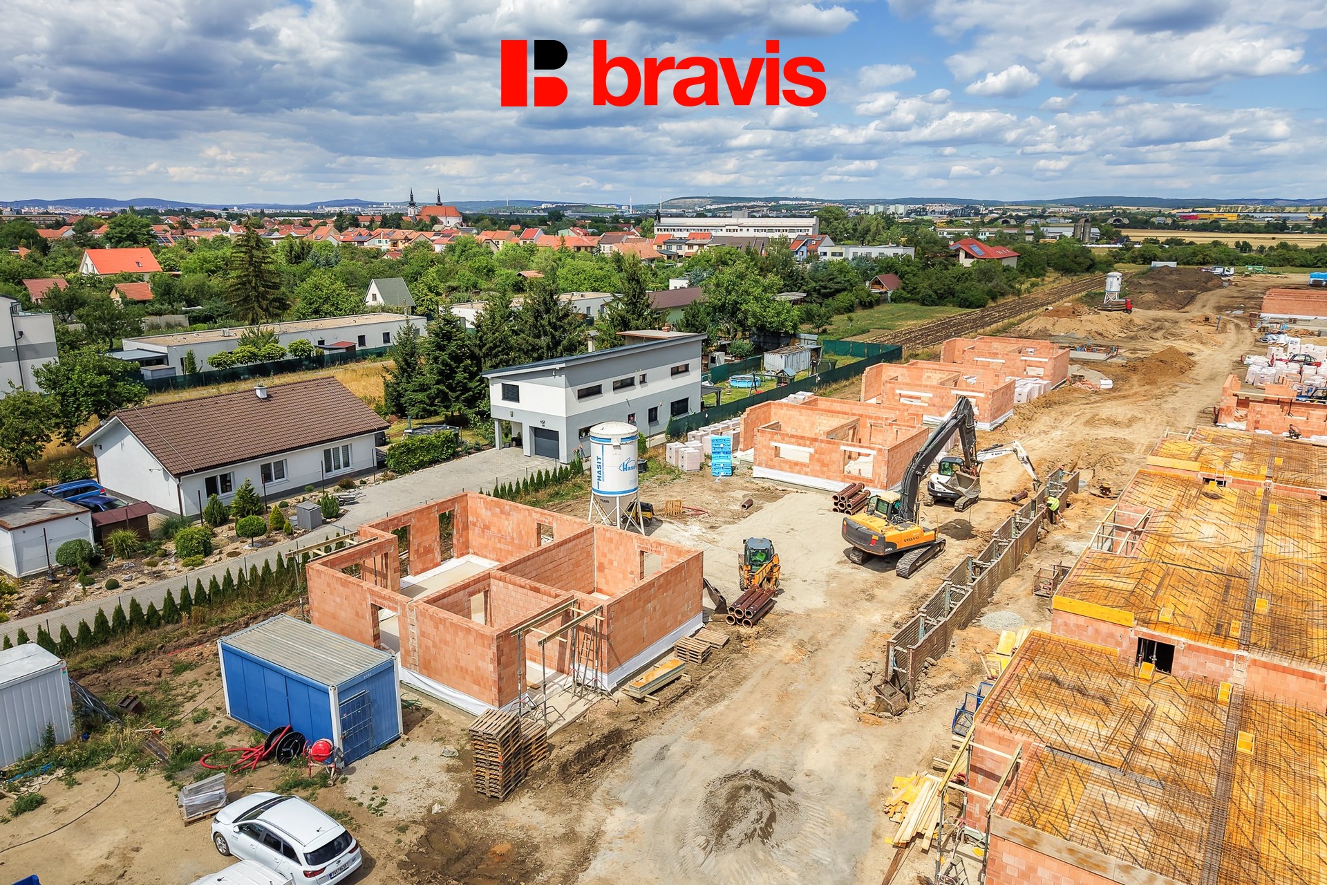 09_DJI_20260722134341_0524_D_FoceniBytu.cz
