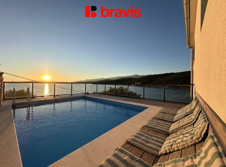 Prodej hotel, 289 m²