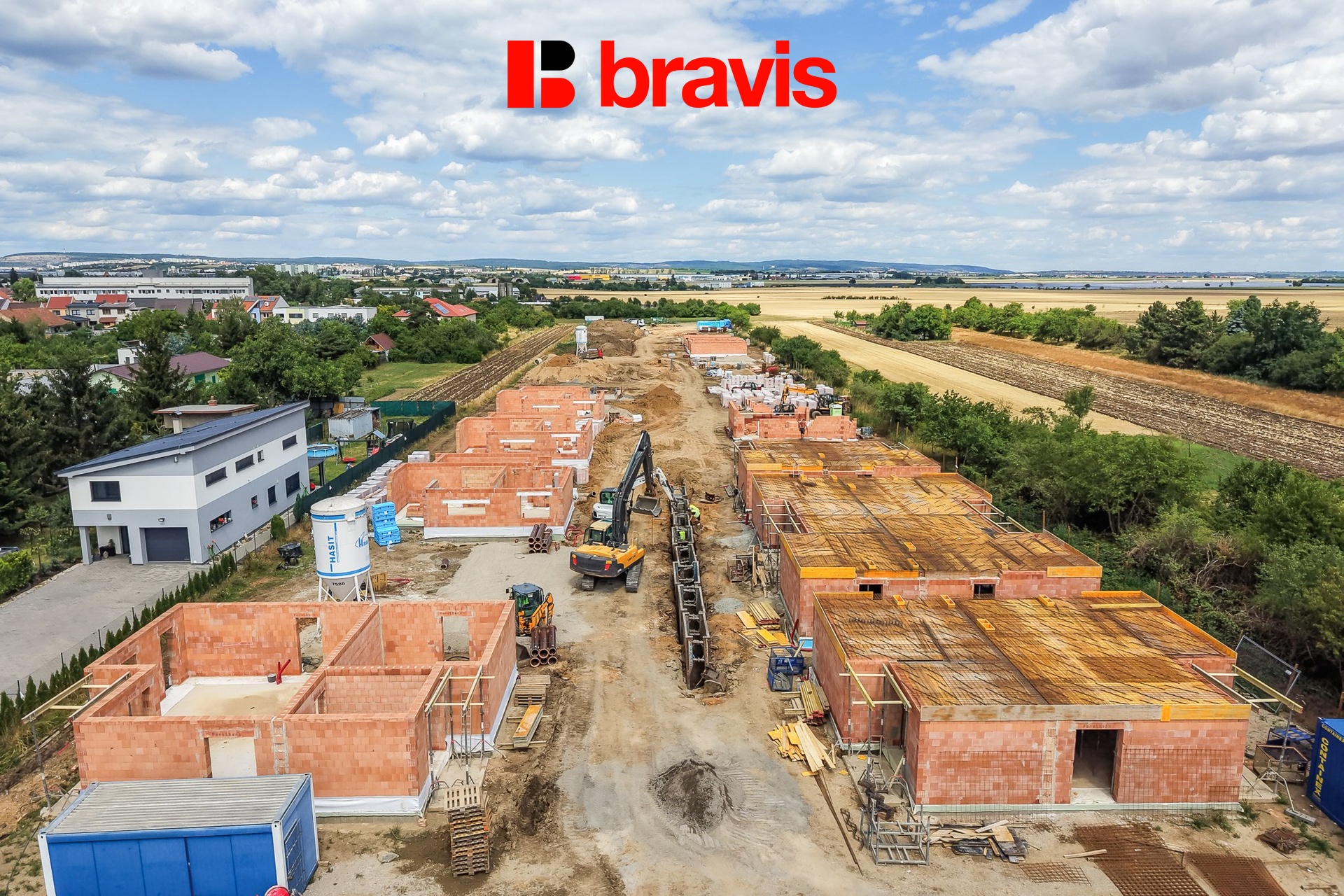 10_DJI_20260722134414_0526_D_FoceniBytu.cz
