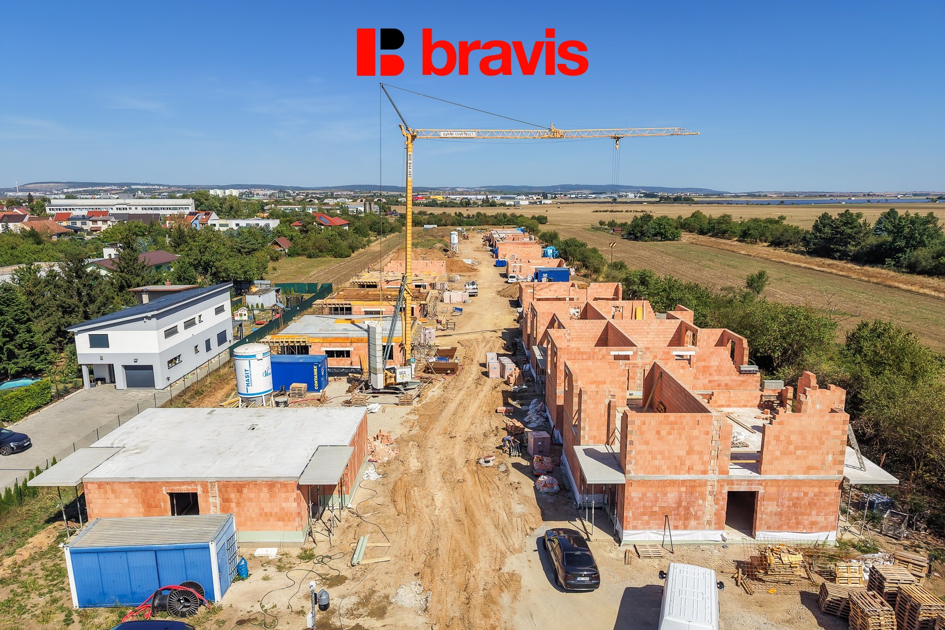 10_DJI_20260908125913_0129_D_FoceniBytu.cz