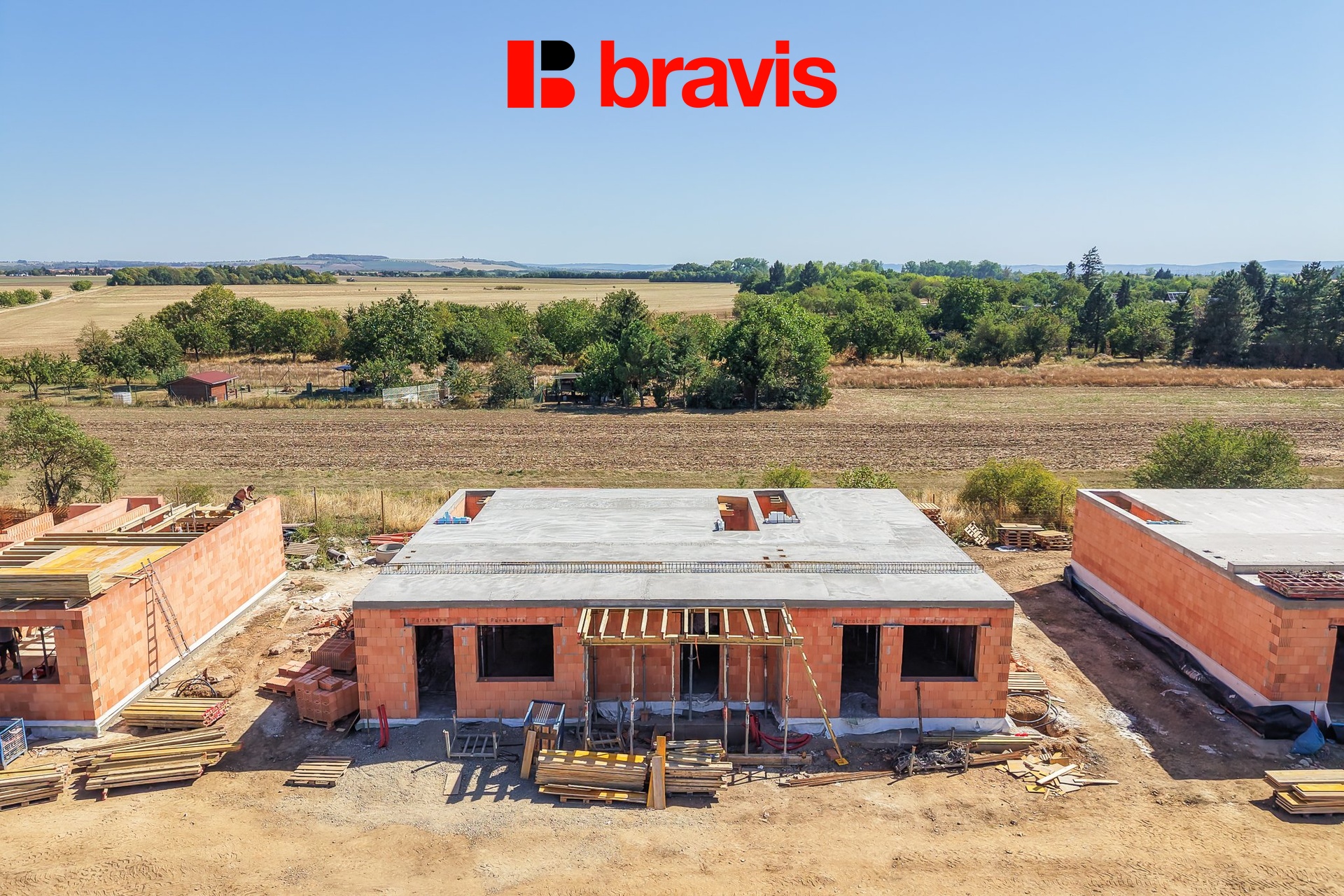 19_DJI_20260908130548_0158_D_FoceniBytu.cz
