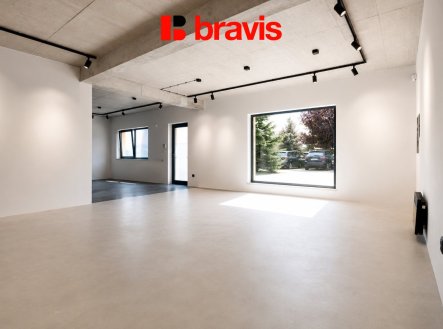 Pronájem obchodní prostory, 280 m²
