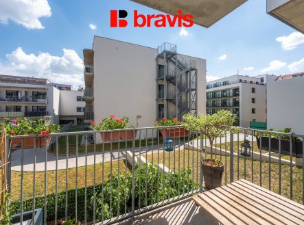 Prodej bytu, 2+kk, 64 m²