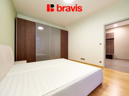 Pronájem bytu, 3+kk, 82 m²