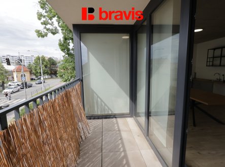 Pronájem bytu, 1+kk, 43 m²