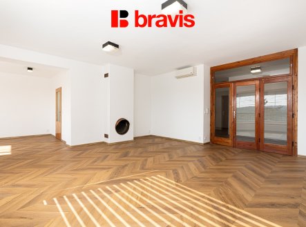 Pronájem bytu, 4+1, 190 m²