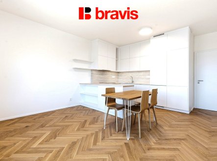 Pronájem bytu, 2+kk, 66 m²